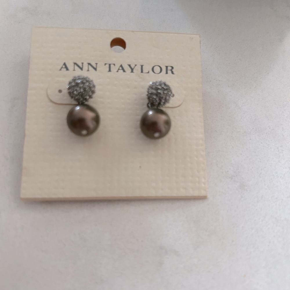 Ann Taylor Pearl Pierced Earrings